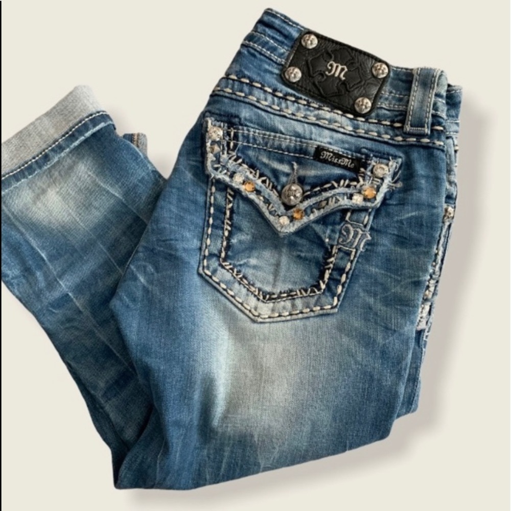 Miss Me Cuffed Capris